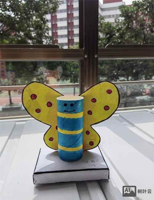 用立体图形搭建的物品