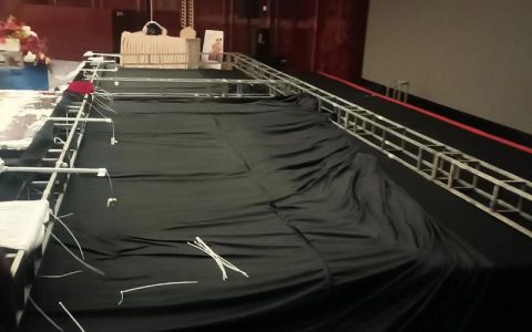 婚礼舞台搭建的网站，婚礼舞台搭建网站，如何快速找到靠谱服务？