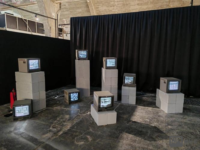 安装织梦环境搭建