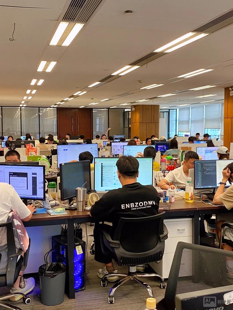 官网运营团队搭建