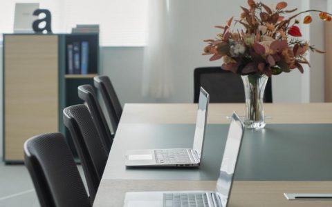 网站搭建装修，网站搭建装修如何提升转化与用户体验？