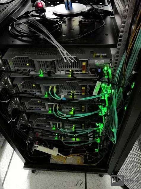 服务器如何做空间主机