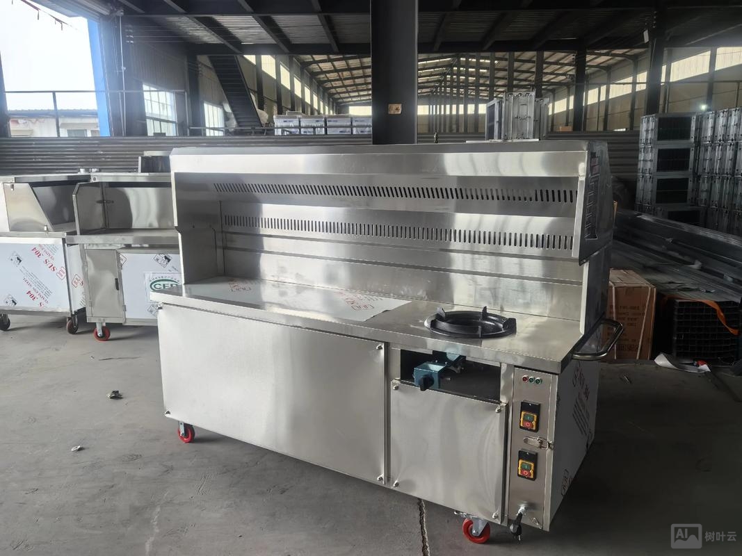 无烟烧烤车如何接烟管