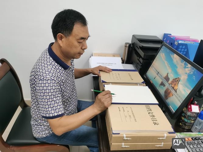 如何整理文件里的图片